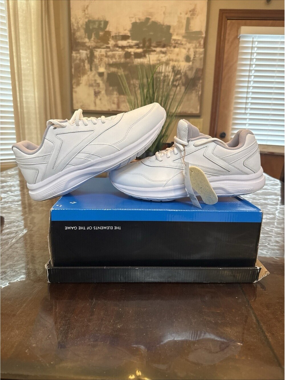 Reebok Walk Ultra 7 DMX Max Wide D Womens White Wide LifestyleSneakers Sz 10.5